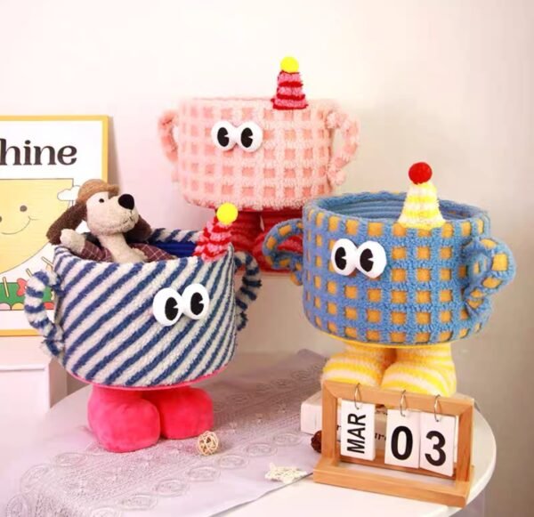 Screenshot_20250903_013749_com.taobao.taobao_edit_104573568331439 Cesta de almacenamiento tejida Piel de cordero Little Monster