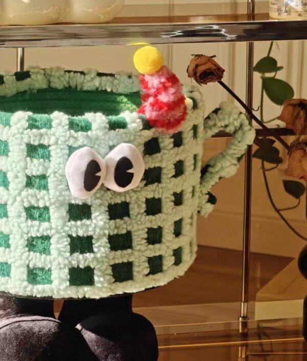 Screenshot_20250903_014337_com.taobao.taobao_edit_104930411447530 Cesta de almacenamiento tejida Piel de cordero Little Monster