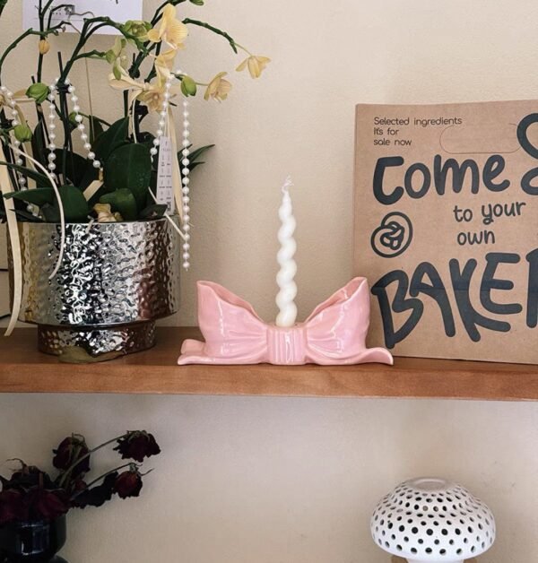 Screenshot_20250903_182534_com.taobao.taobao_edit_12004166660668 Adorno decorativo para el hogar con forma de velero y lazo