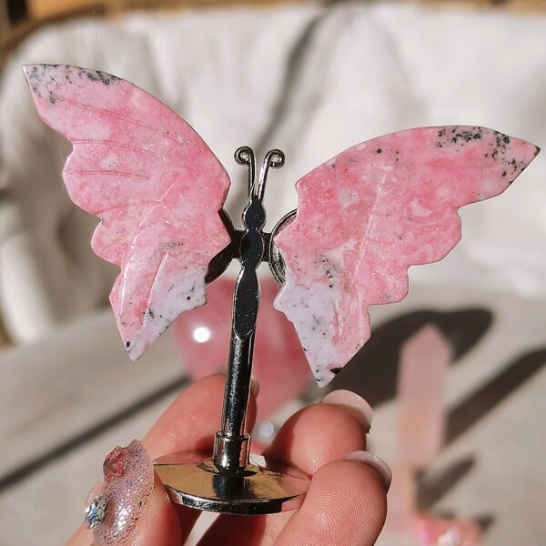 Butterfly rhodonite Creamy pink Peru Caribbean blue butterfly calcite Natural crystals Minerals Specimen clusters Souvenirs Gifts for couples and friends Gifts for the family