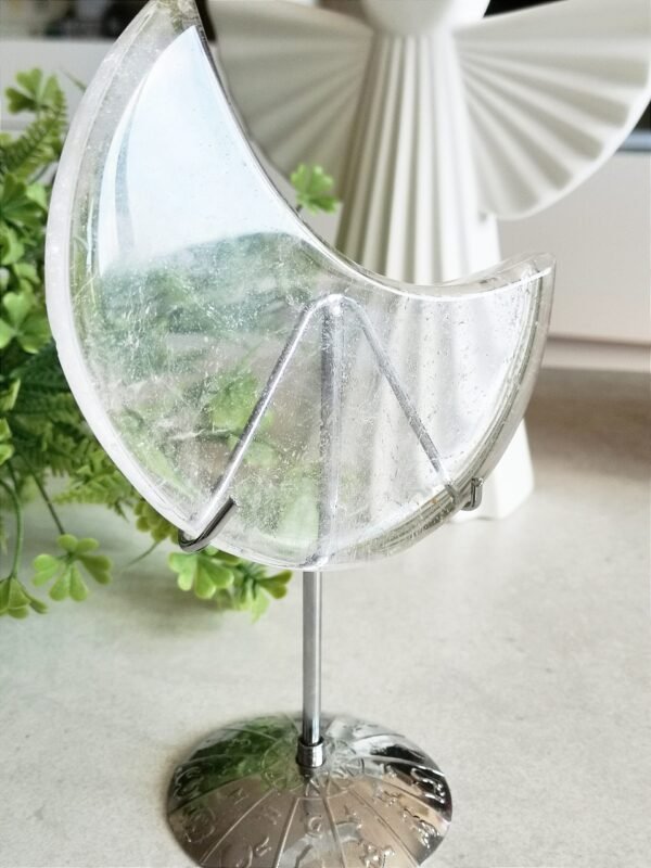 AAA+ Large Hand-Carved Clear Quartz Crystal Moon Including Base Counteracts Negativity and Energizes Positive Energy Home and Office Altar Meditation Healing Decoration Gifts for Couples Friend Gifts for Family