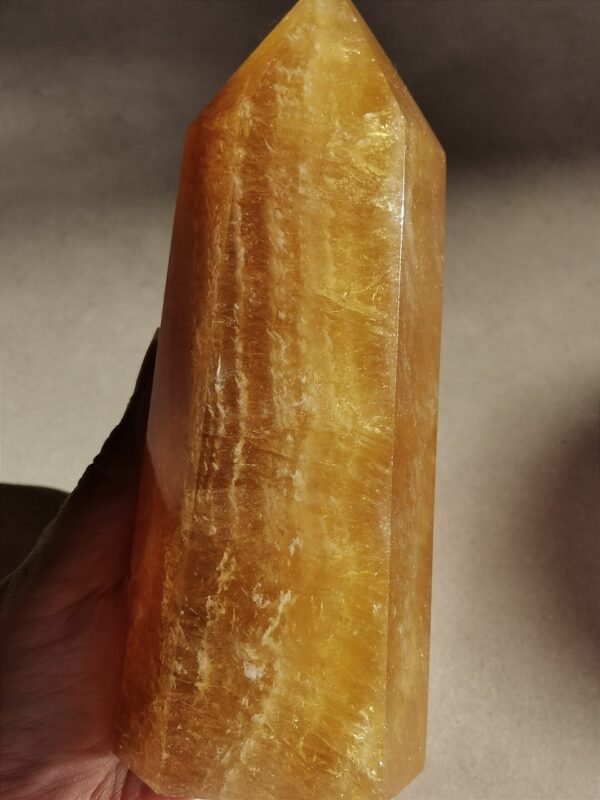 Torre tallada de fluorita dorada 1.1kg Alta calidad con numerosas puntas de cuarzo mica brillantes Regalos para parejas amigo Regalos para la familia