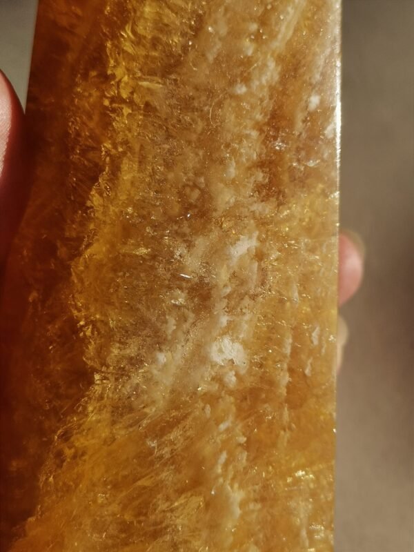 Torre tallada de fluorita dorada 1.1kg Alta calidad con numerosas puntas de cuarzo mica brillantes Regalos para parejas amigo Regalos para la familia