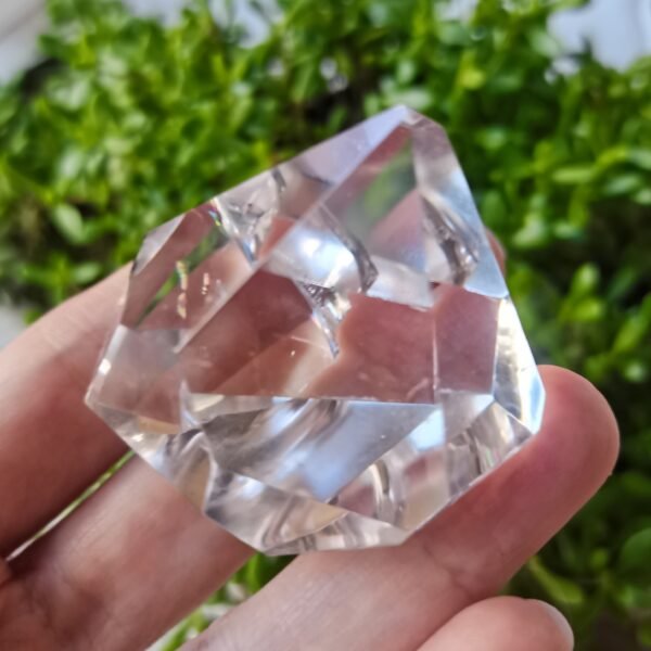 Cristal de cuarzo transparente natural de forma libre AAA+Grado coleccionable Cristales de forma libre Cristales curativos Regalos para parejas amigo Regalos para la familia