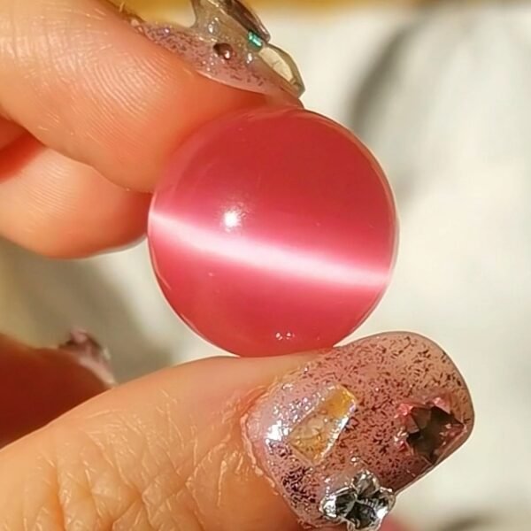 Screenshot_20251205_170211_com.lemon.lv_edit_18938165536172 Heart-Shaped Cat's Eye Stone - Mini Cat's Eye Crystal Ball - Energy Tower Healing Crystals Energetic Crystals Healing Home Decor Gift for Couples Gift for Friends Gift for Family