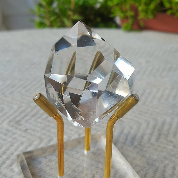 Cristal de cuarzo transparente natural de forma libre AAA+Grado coleccionable Cristales de forma libre Cristales curativos Regalos para parejas amigo Regalos para la familia