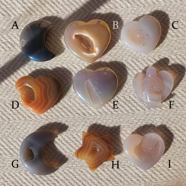 Cristal de ágata drusa tallada a mano con forma de corazón Estrella o luna Cueva de cristal de ágata estrellada Regalos para parejas amigo Regalos para la familia