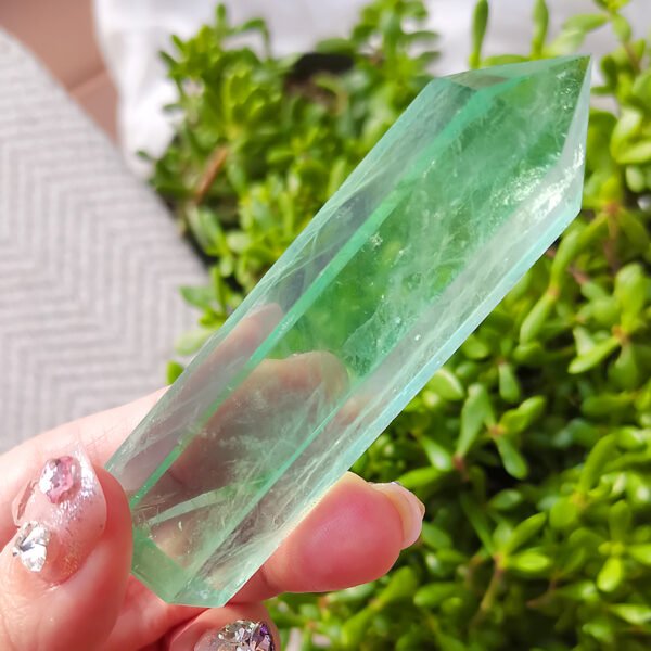 Obelisco de fluorita verde natural Torre de cristal de cuarzo Sanación Reiki Punta de varita de cristal Energía cristalina Decoración del hogar Regalos para parejas amigo Regalos para la familia