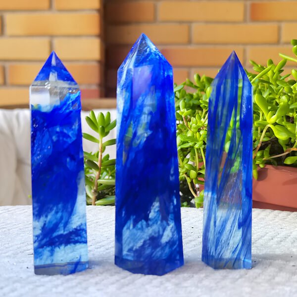 Fused Blue Quartz Crystal Obelisk Reiki Healing Energy Tower Gemstone Crystal Wand Crystal Healing Gifts for Couples Friend Family Gifts
