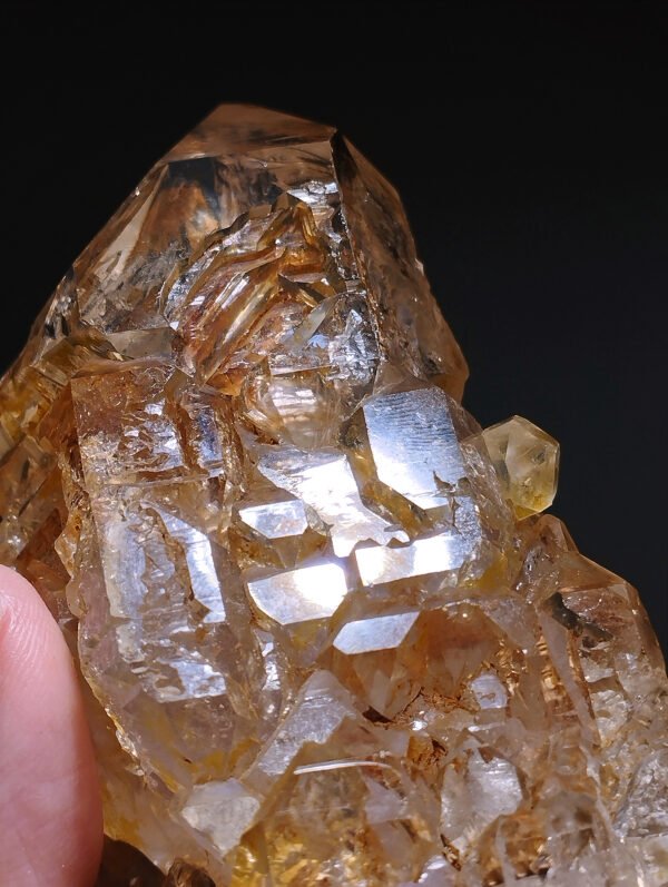 IMG_20260123_231620 Skeleton quartz with red clay Collectibles