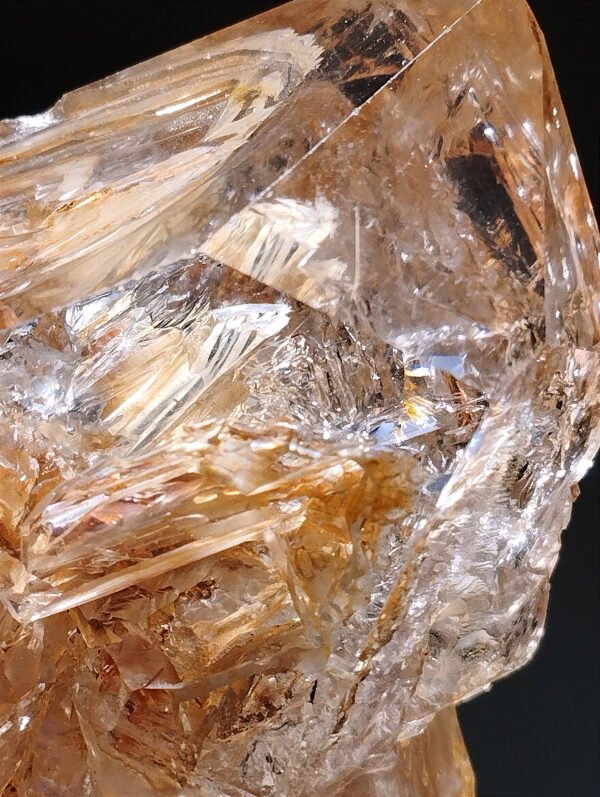 IMG_20260123_232123 Skeleton quartz with red clay Collectibles