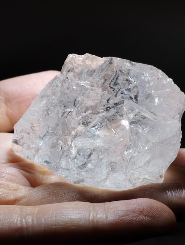 Highly transparent raw rock crystal quartz