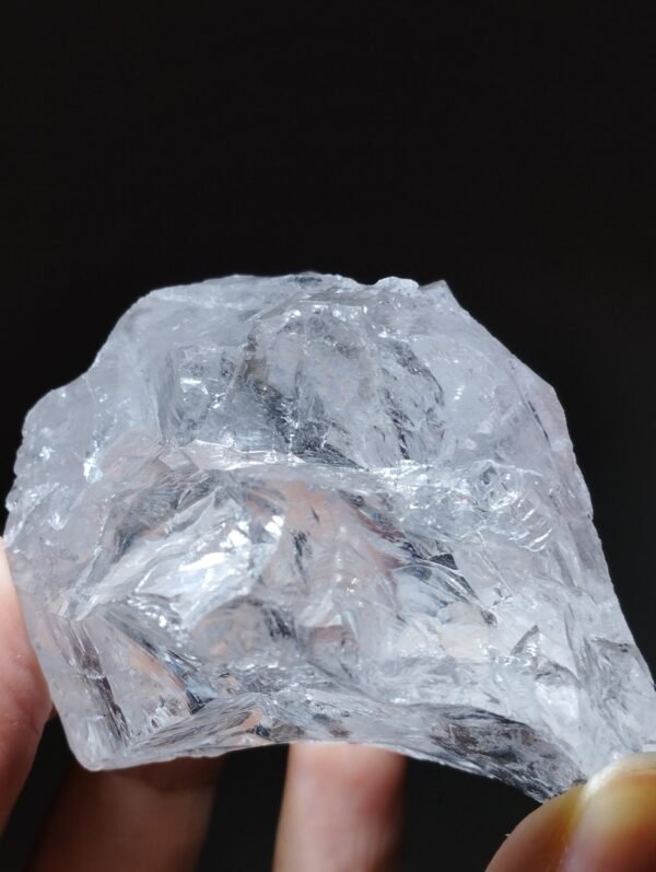Highly transparent raw rock crystal quartz