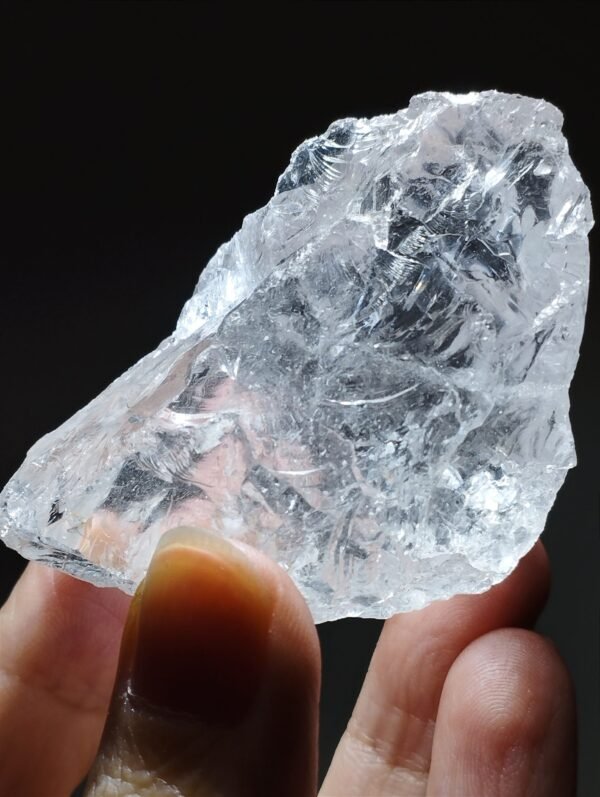 Highly transparent raw rock crystal quartz
