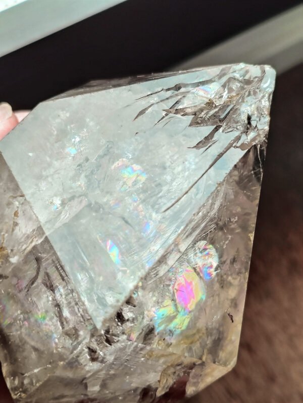 IMG_20260126_180548 Large Hexagonal Natural Quartz Point with Rainbow · High-Quality Clear Crystal · Collectible Piece with Metal Base