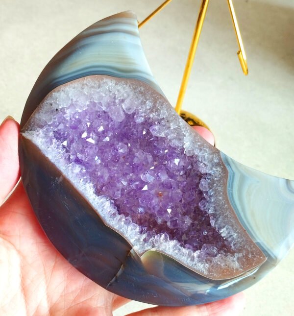 Natural Amethyst Agate Moon · Purple Agate Tower · Decorative Piece with Gold Stand · Collectible and Meditation Crystal