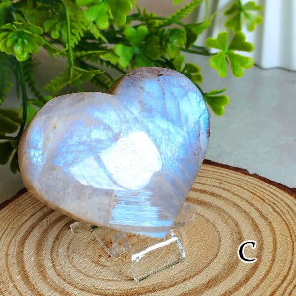 Natural Moonstone · Sphere and Heart · Collectible Crystal and Spiritual Decoration