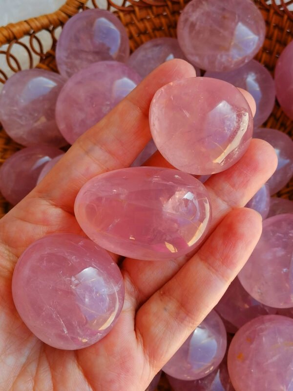 Natural Polished Rose Quartz · Love Tumbled Stone · Healing Crystal and Spiritual Decoration