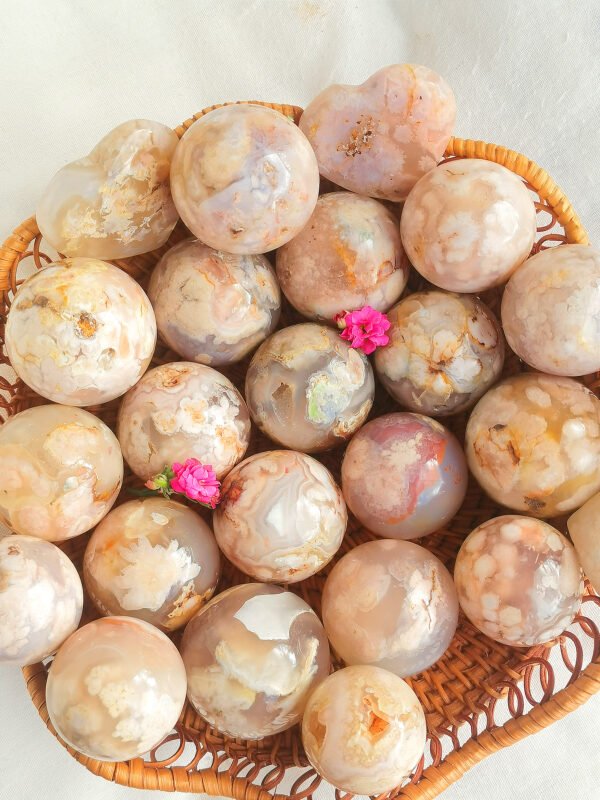 IMG_20260131_161201 Natural Pink Sakura Agate Sphere and Heart · 24 Styles · Decorative Crystal · Display and Collectible Stone