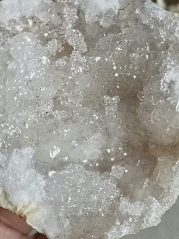 Natural sparkling druzy quartz geode from Morocco · Sugar effect crystals · Home decoration, collection, and display case