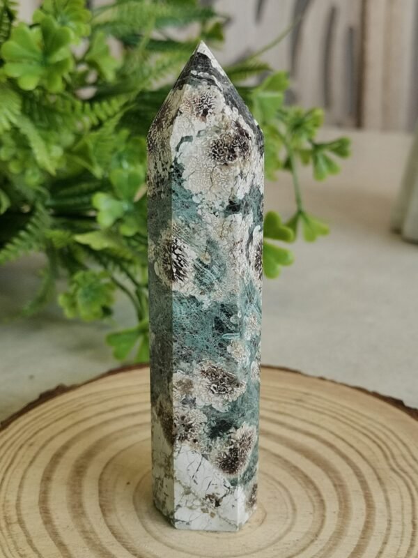Natural Green Sakura Agate Tower · Polished energy column · Home decoration · Crystal for meditation and collection