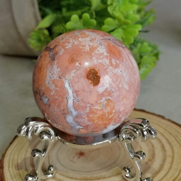 Bola de ágata rosa natural con geoda brillante · Esfera decorativa con base metálica · Crystal home decor y colección