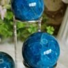 Esfera de Apatita Azul Natural con Brillo Intenso · Blue Apatite Sphere · Decoración Hogar Meditación Chakra Garganta Colección