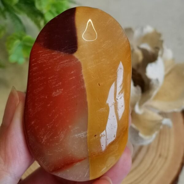 oznorCO Corazón/Piedra de Palma de Jaspe Multicolor Natural · Rojo y Amarillo Intenso · Decoración Crystal Home Decor y Colección