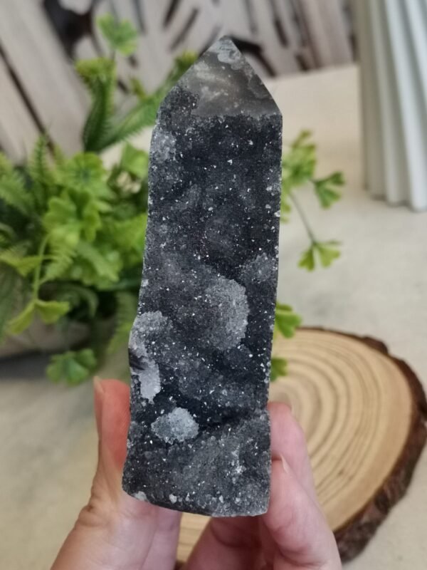 oznorCO Obelisco de ágata negra natural torre