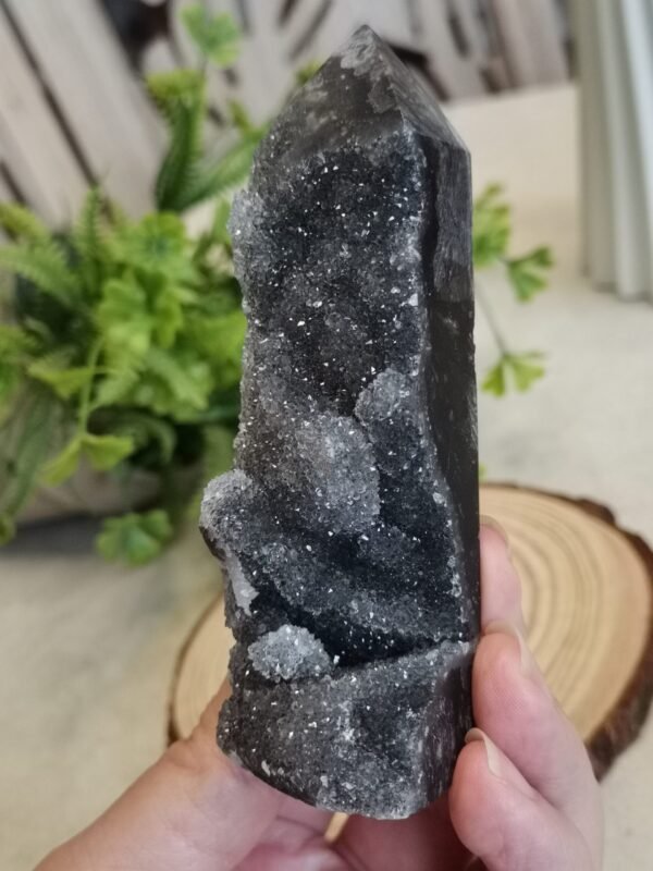 oznorCO Obelisco de ágata negra natural torre