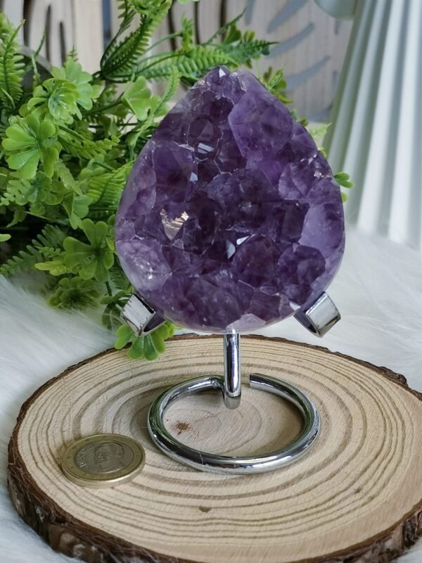 Geoda de Amatista en forma de gota