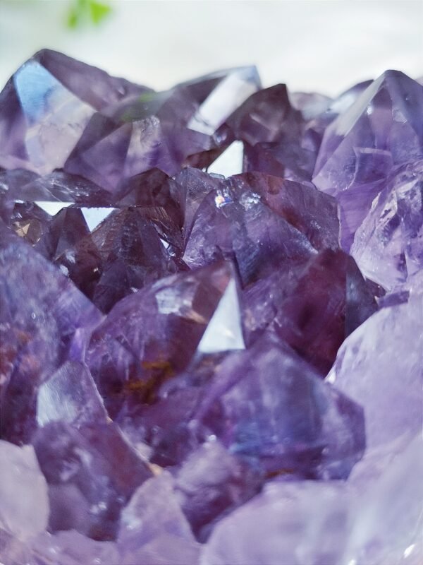 Geoda de Amatista en forma de gota