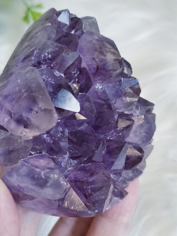 Geoda de Amatista en forma de gota