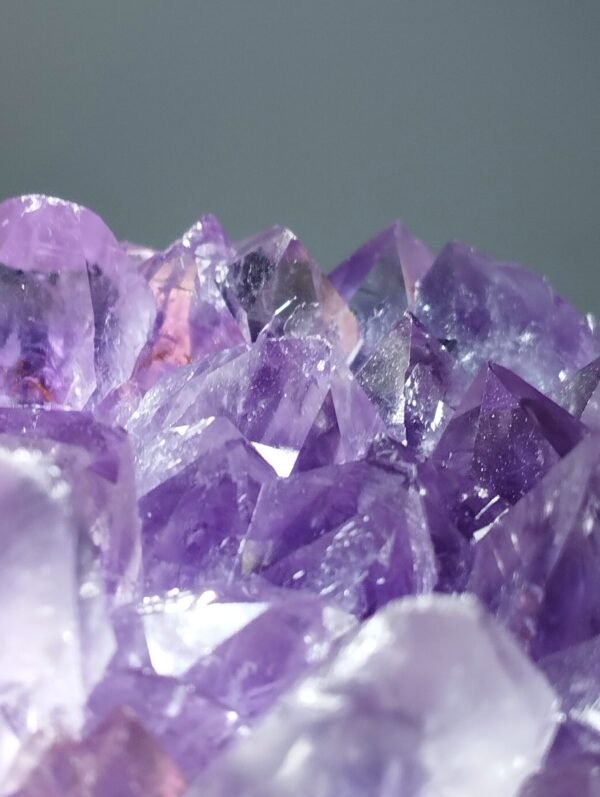 Geoda de Amatista en forma de gota