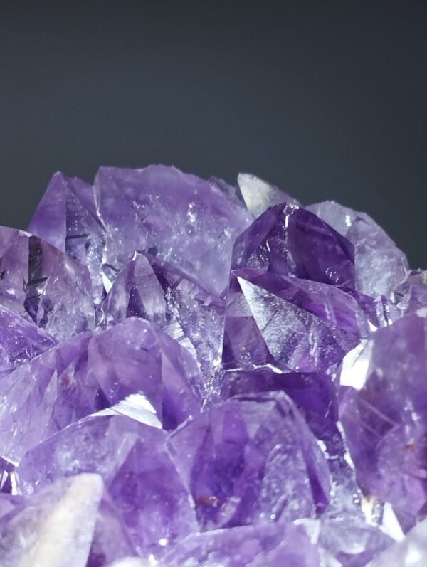 Geoda de Amatista en forma de gota