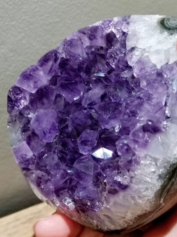 Geoda de Amatista Natural Color Intenso · Pieza Estable · Decoración del Hogar · Cristal de Meditación y Colección