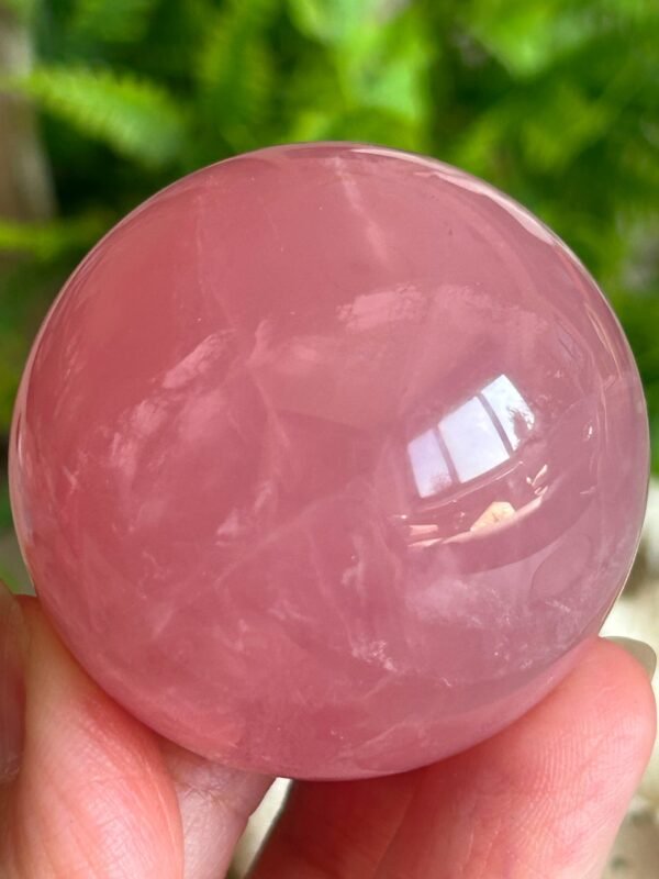 Esfera de Cuarzo Rosa natural