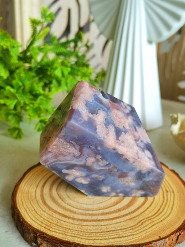 oznorCO Natural Polished Blue Sakura Agate · Display Stone with Pink Druse · Multifaceted Decorative Collectible Piece