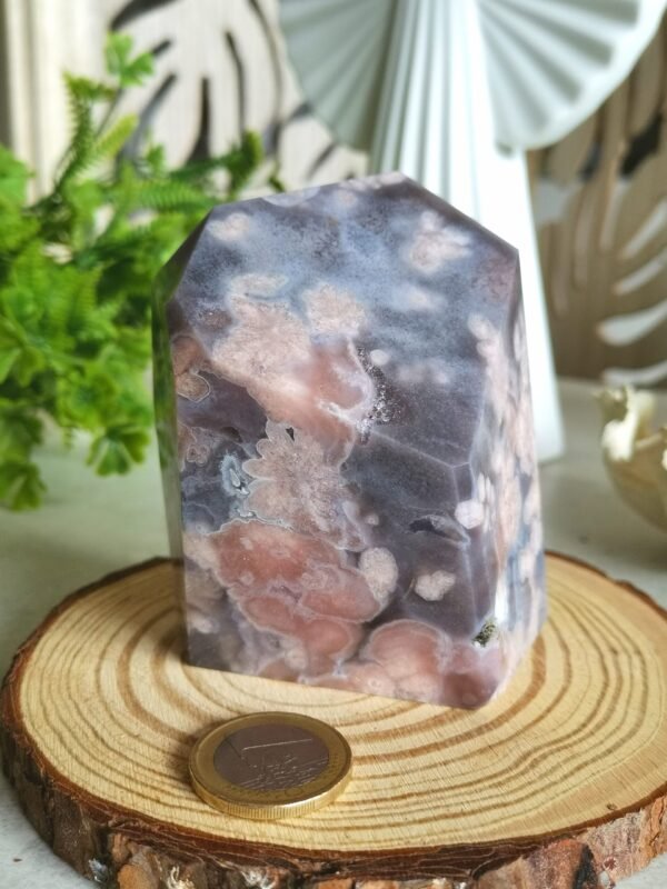 oznorCO Natural Polished Blue Sakura Agate · Display Stone with Pink Druse · Multifaceted Decorative Collectible Piece