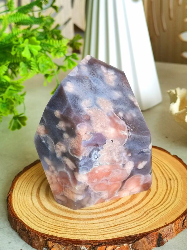oznorCO Natural Polished Blue Sakura Agate · Display Stone with Pink Druse · Multifaceted Decorative Collectible Piece