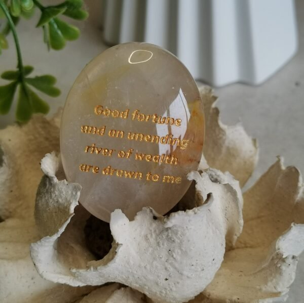 Natural palm stone wish stone · Ocean jasper / Amazonite / Carnelian / Opal / Quartz with inclusions · Meditation and collection stone