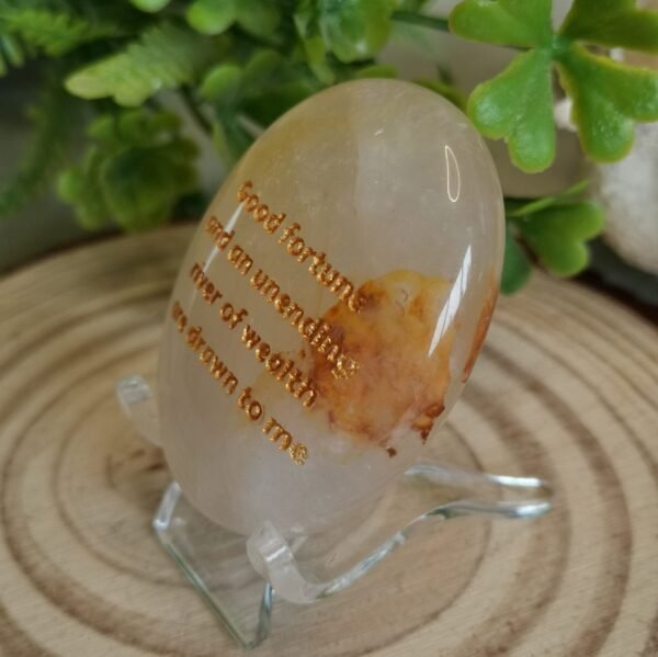 Natural palm stone wish stone · Ocean jasper / Amazonite / Carnelian / Opal / Quartz with inclusions · Meditation and collection stone