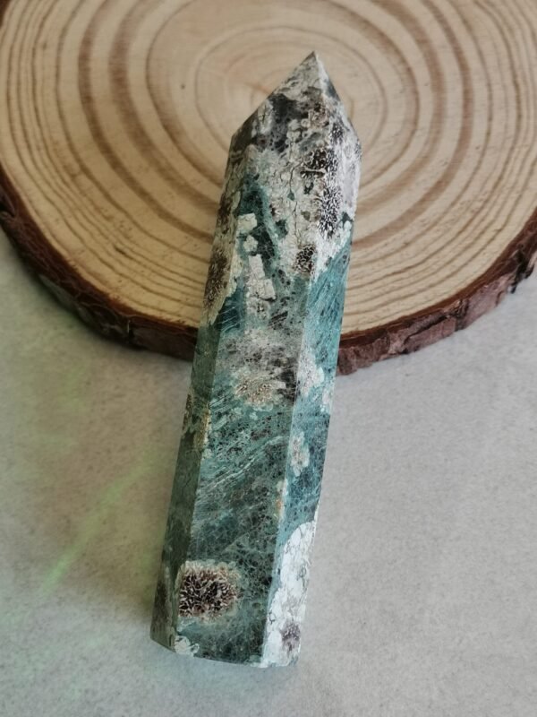 Natural Green Sakura Agate Tower · Polished energy column · Home decoration · Crystal for meditation and collection