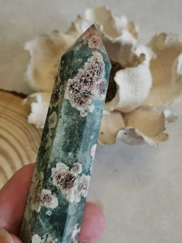 Natural Green Sakura Agate Tower · Polished energy column · Home decoration · Crystal for meditation and collection