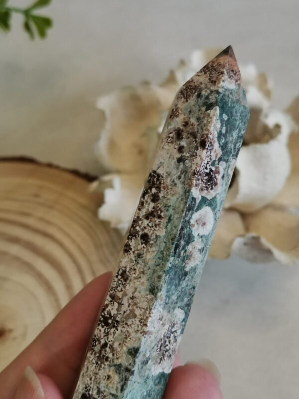 Natural Green Sakura Agate Tower · Polished energy column · Home decoration · Crystal for meditation and collection