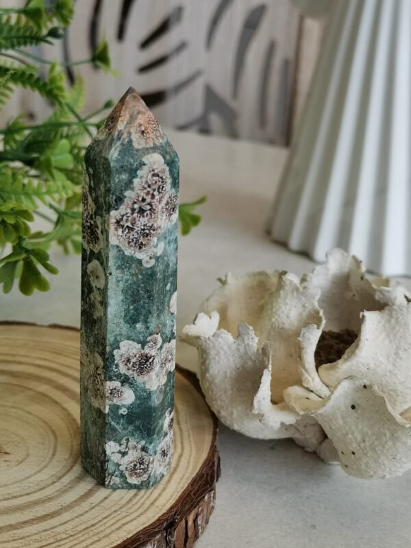 Natural Green Sakura Agate Tower · Polished energy column · Home decoration · Crystal for meditation and collection