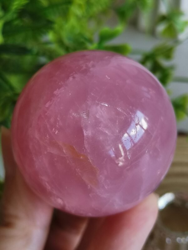 Esfera de Cuarzo Rosa natural