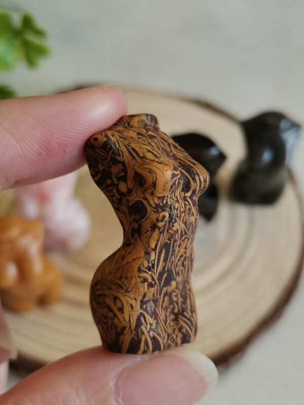 Female figure - White Quartz Fluorescent Yooperlite female figure