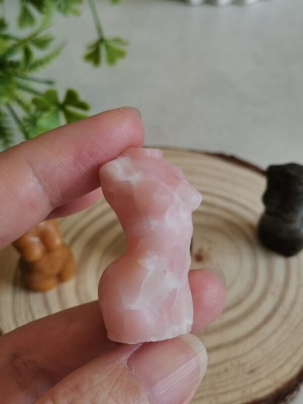 Female figure - White Quartz Fluorescent Yooperlite female figure