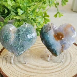 Natural green moss agate heart